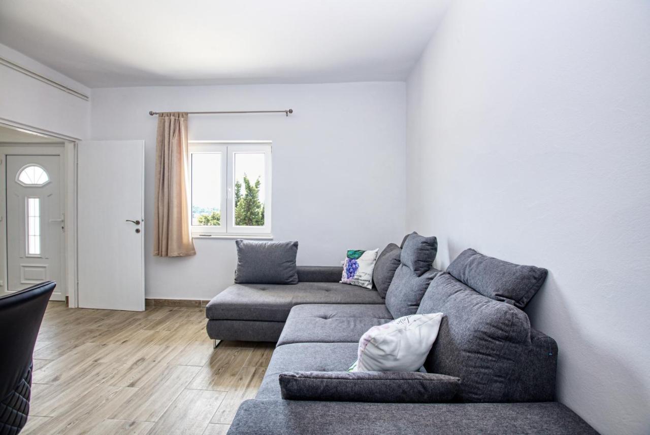 Apartment Tisno 5130C Exterior photo